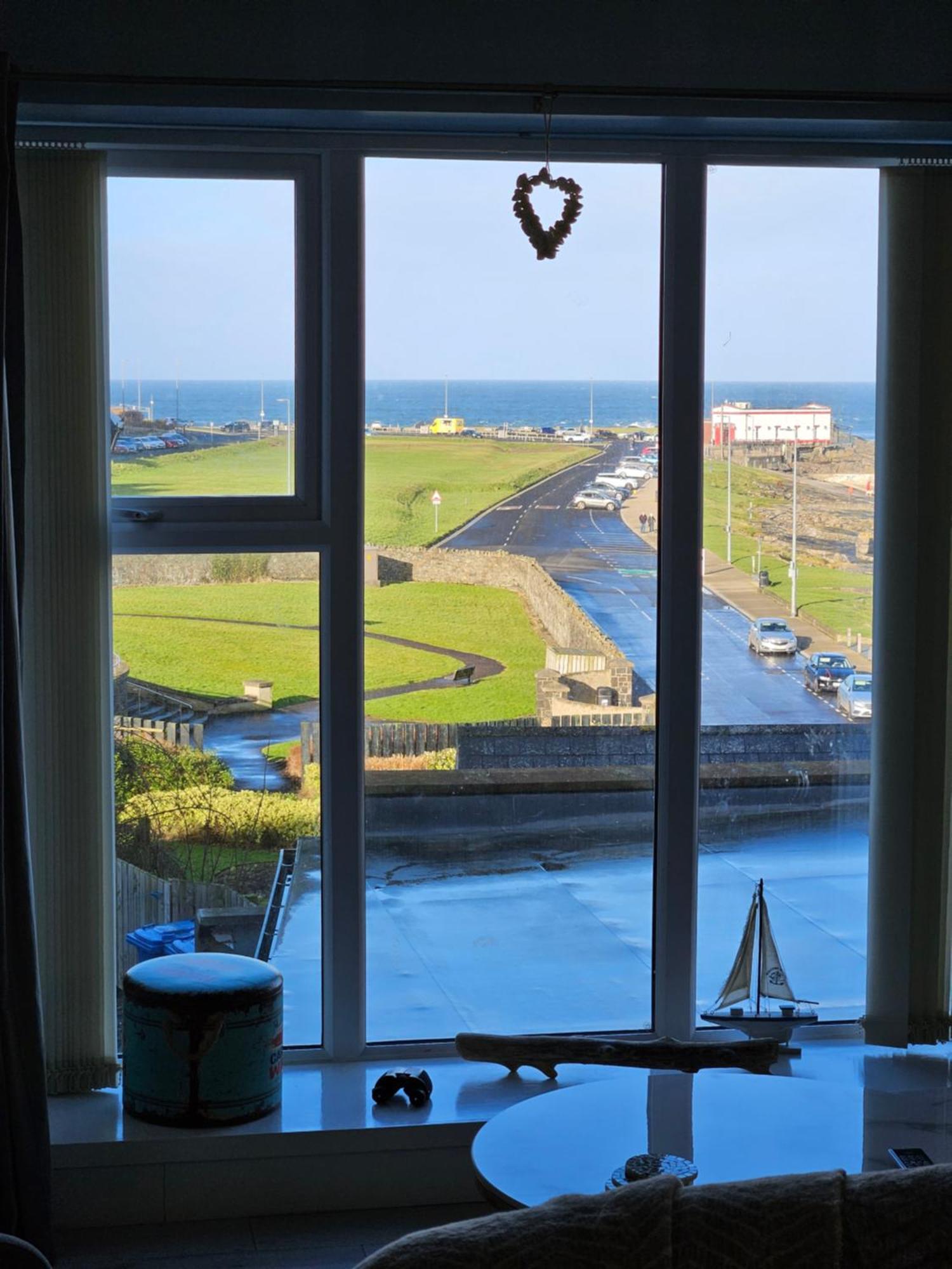 Ferienwohnung Atlantic Views Middle Floor Portrush Exterior foto